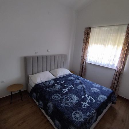 Apartmani Bakran Lopar Eksteriør billede
